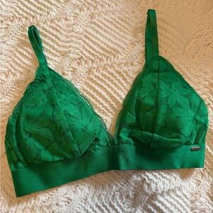 Victoria’s Secret Pink, adjustable bralette. Kelly green